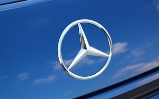 奔驰计划推超长续航混动车：官方回应来了！ 