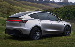 二胎家庭下定特斯拉Model Y L：瞧不上新势力 营销只靠冰箱彩电大沙发 !