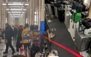 哈尔滨洗浴被南方游客包场： 火爆程度堪比春运 ！