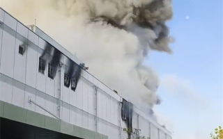 台湾省首家“超级电池工厂”爆炸原因曝光：因成品需充电 !