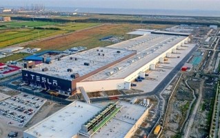 马斯克损失惨重！遭极端环保分子纵火 特斯拉德国工厂停产已超一周 ！