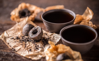 普洱茶属于什么茶（普洱茶的制作工艺为什么这么复杂呢） ！