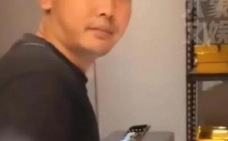 男演员回应家藏4吨黄金价值20亿：是拍戏看景中的样板间 朋友拍着玩的，无炫富炒作目的!