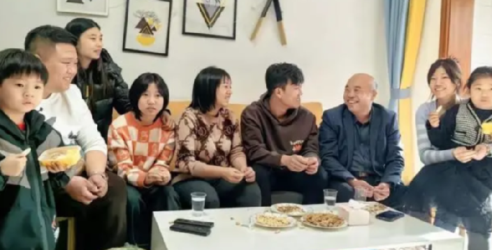 解克锋:不管买家是谁我都恨他，没有买卖就没有伤害 ！-第1张图片