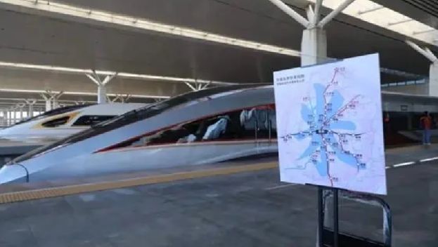 世界上最快的擦肩而过不到1秒：济郑高铁交会速度达870km/h ！-第1张图片