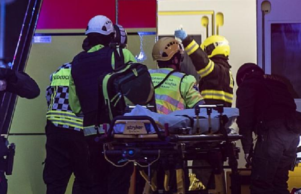 捷克大学枪击事件已致超15死、24人受伤:犯罪嫌疑人已经死亡 !-第1张图片 捷克大学枪击事件已致超15死、24人受伤:犯罪嫌疑人已经死亡 !-第1张图片