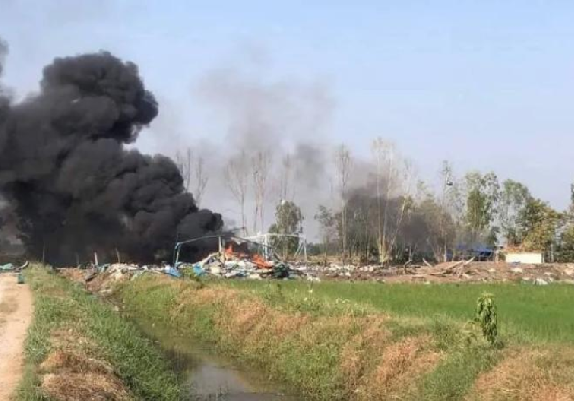 泰国烟花厂爆炸事故已致23人死亡：该工厂此前发生过事故 ！-第1张图片